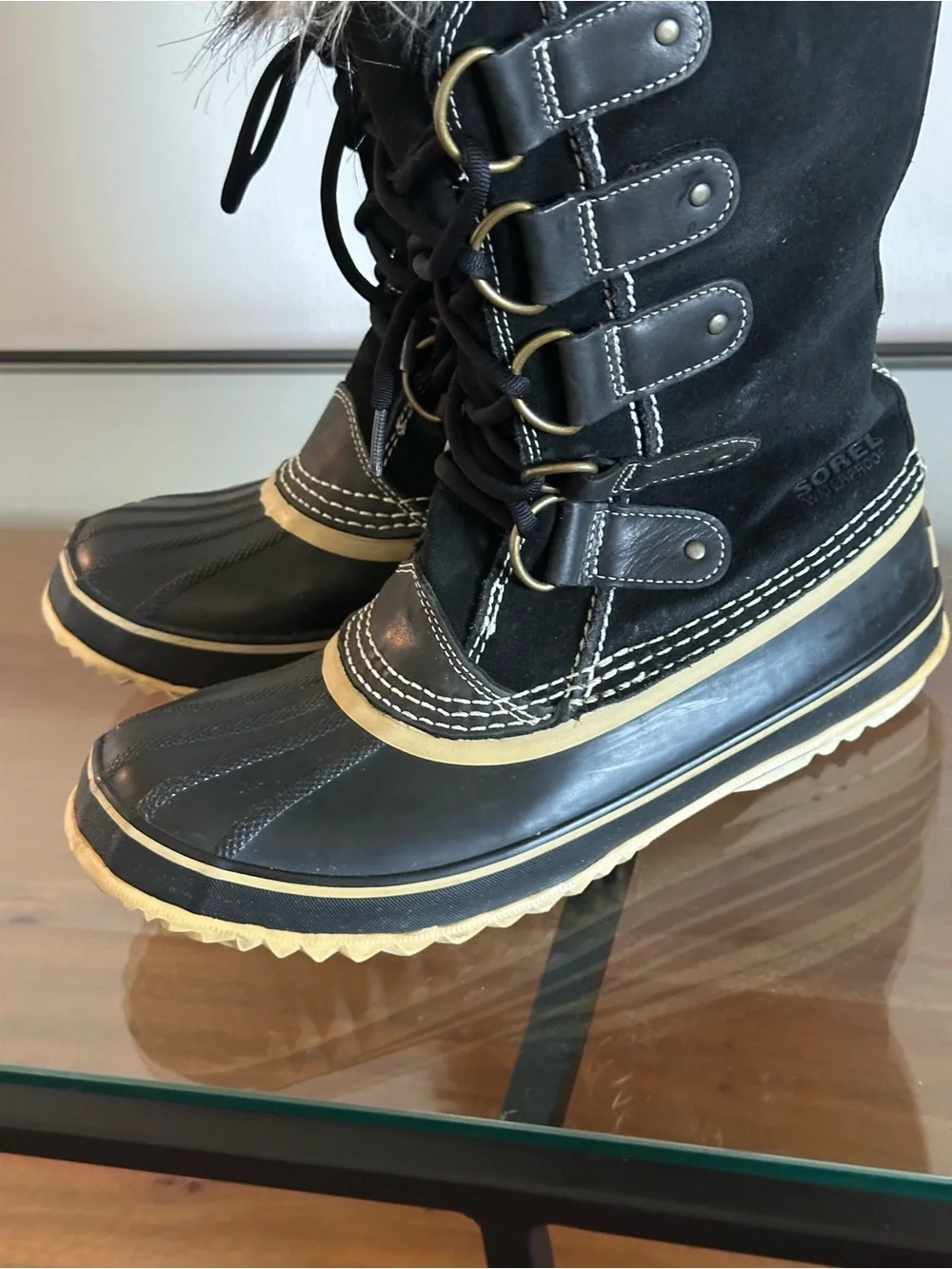 SOREL Joan of Arctic Waterproof Boot Size 10